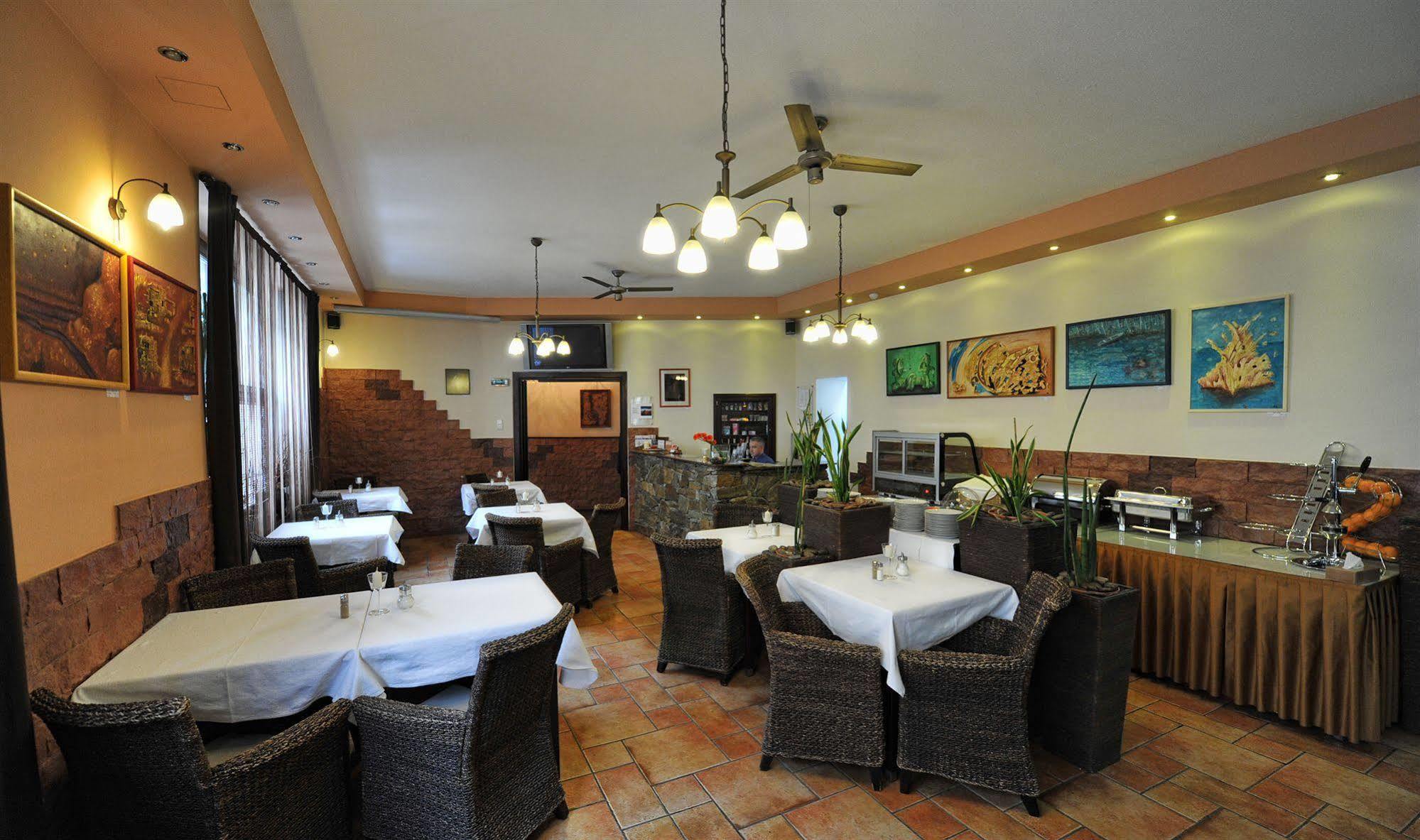 Arte Hotel 4*